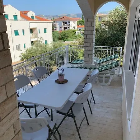 Kike Apartment